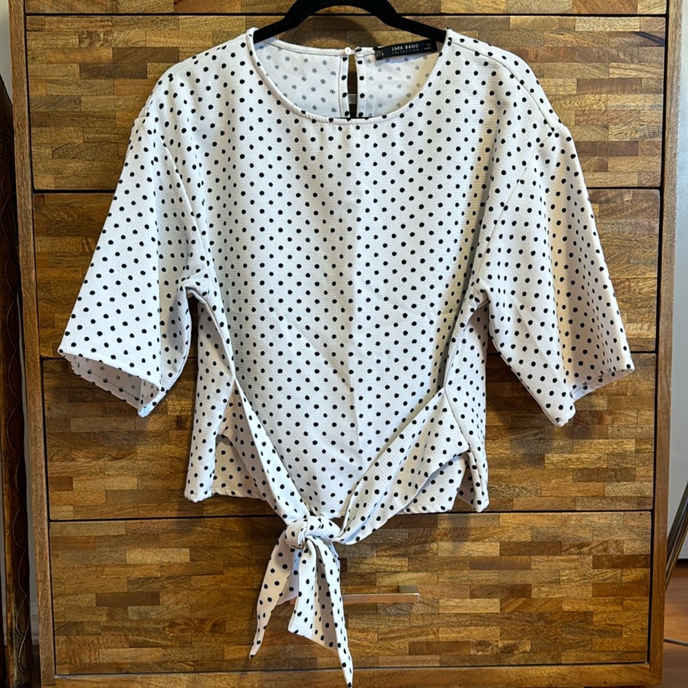 ZARA polka dot 3/4 sleeve top